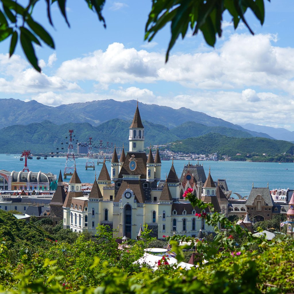 Capture the elegance of Vinpearl Resort with breathtaking ocean and mountain views in Nha Trang.