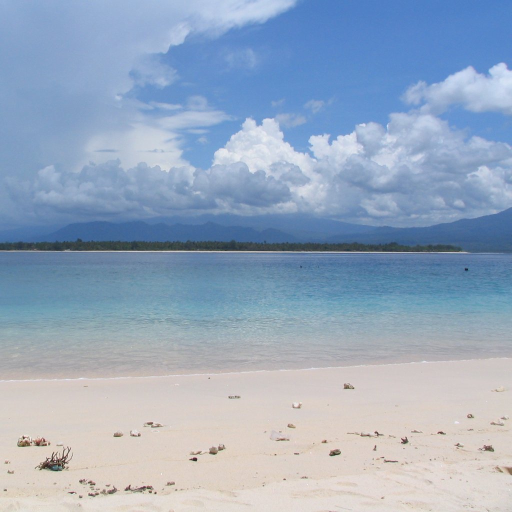 Gili Air seen from Gili Meno