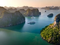 Ha Long Bay photo